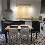 Casa Herdeiro Holiday home *